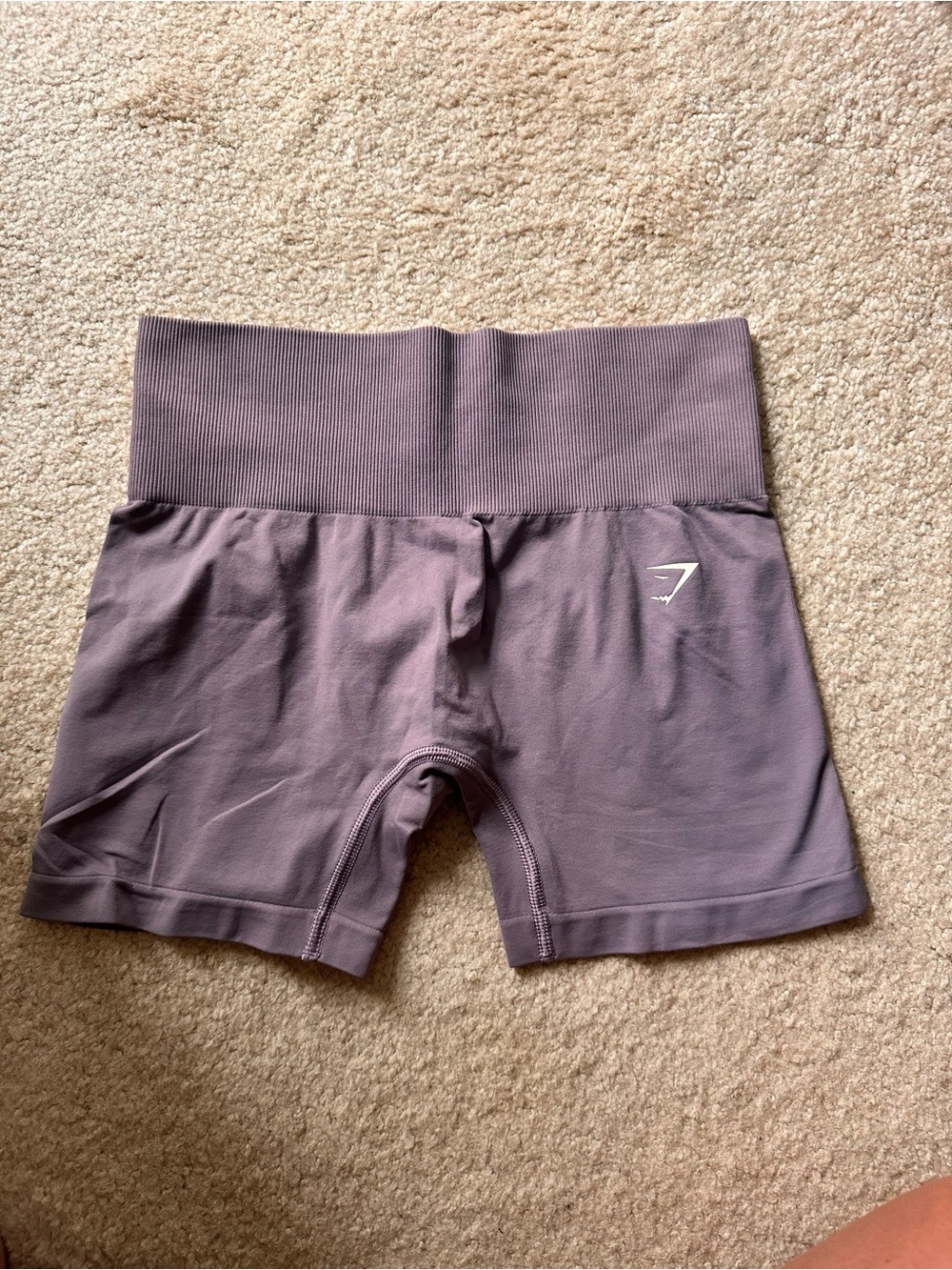 Gymshark Women's Small Purple Everyday Seamless Shorts Size Small